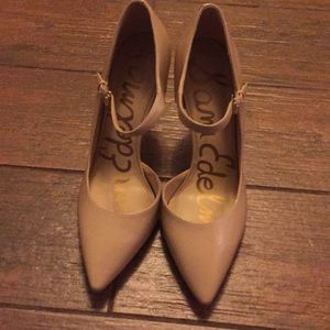 Sam Edelman beige heels